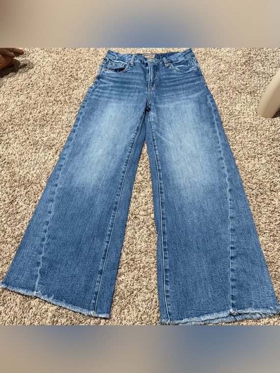 Kut from the Kloth Denim - KUT from the KLOTH  “Meg” Wide Leg Flare Jeans  (Fits like size 0 or 2)